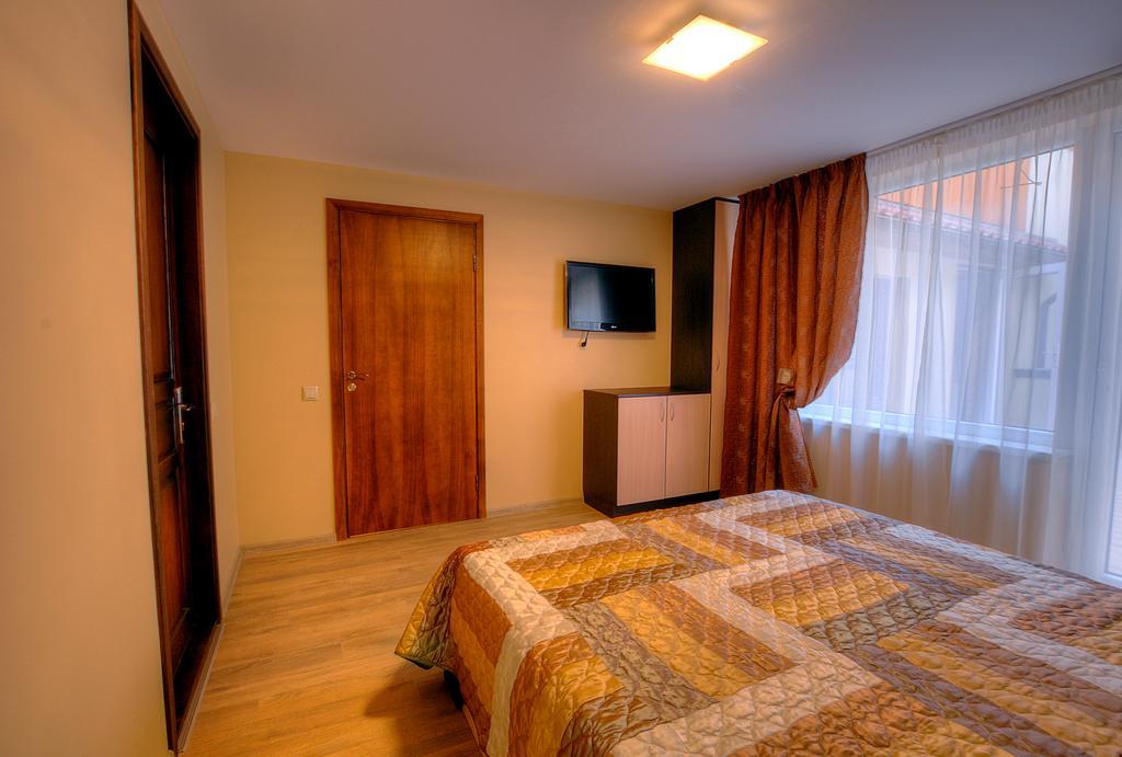 Hotel Floros Simfonija Šventoji Zimmer foto